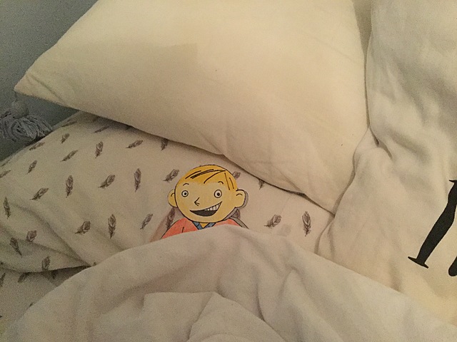 Clément se Préparer pour le Lit