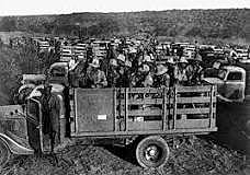 Italy invades Ethiopia