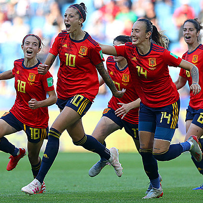 Timeline: Evolución del fútbol femenino