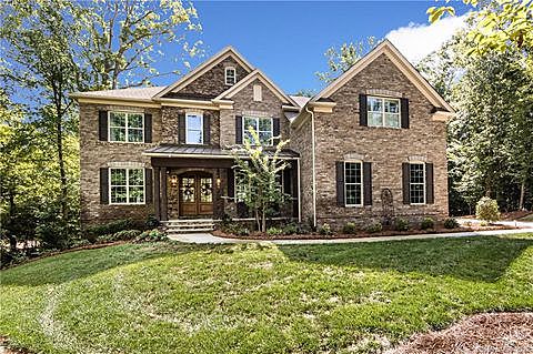 Mi familia y yo movimos a Weddington en 2014.