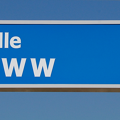 Timeline: LÍNEA DE TIEMPO SOBRE EL ORIGEN DEL INTERNET YEL WORLD WIDE WEB