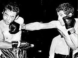 Eder Jofre ganha o campeonato mundial de peso-galo