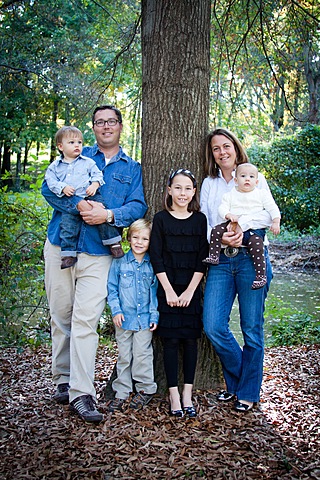 Mis hermanos, Lilly y Carson, nacieron el vientisiete de agosto de 2010.