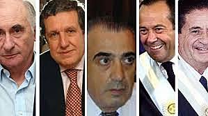 Cinco presidentes en doce días