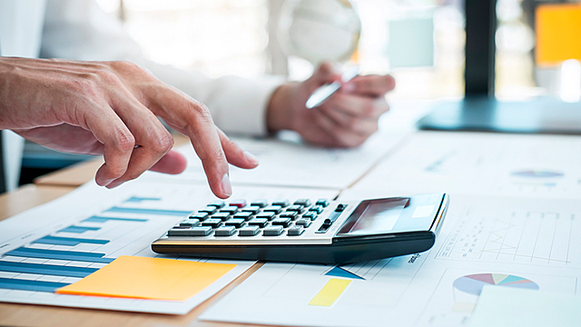 TENER UN INGRESO ESTABLE