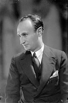 EL TEATRE AL NOUCENTISME