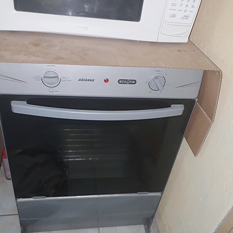 La utilización de la cocina de inducción en la casa.