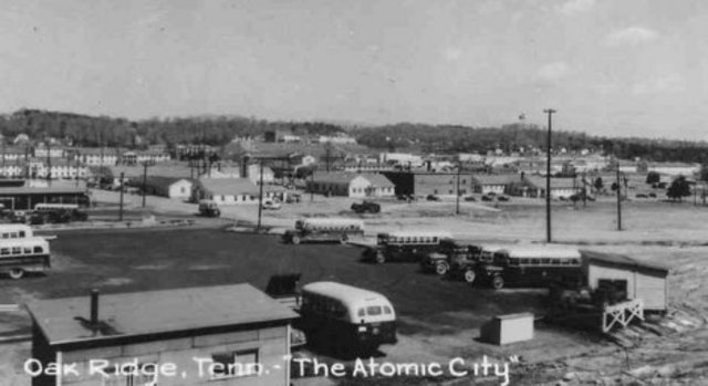 The daughters move to Oakridge