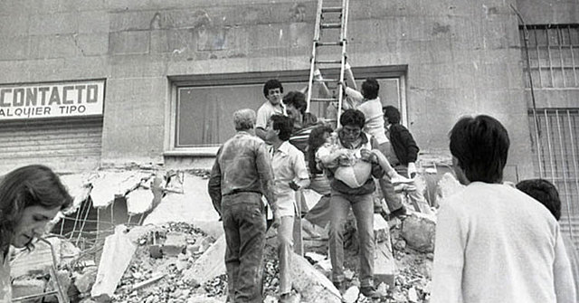 Un sismo destruyó gran parte de la capacidad hospitalaria,