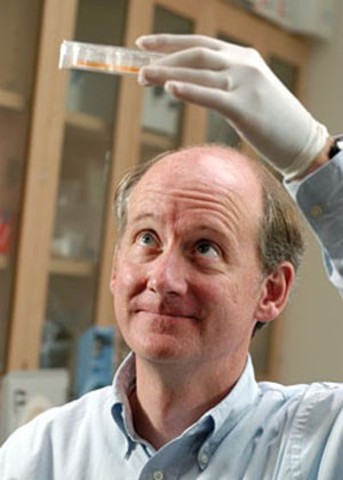 James Thomson Isolates Human Embryonic Stem Cells