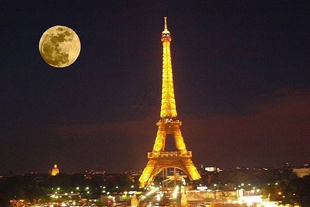 TORRE EIFFEL PARÍS FRANCIA