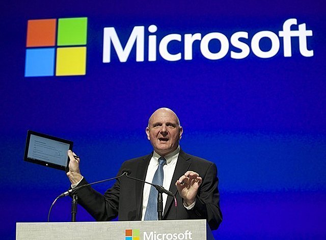 Steve Ballmer se incorpora a Microsoft