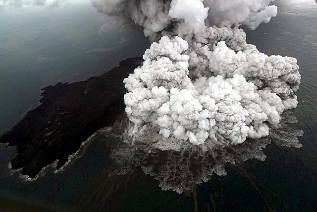 Krakatoa Eruption (Java/Sumatra)