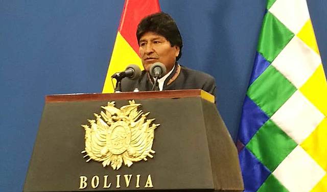 Evo pide levantar el paro debido a la auditoría, Todos Santos y el fútbol