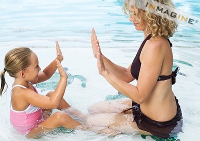 Af has her own children