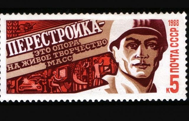 Invoering Glasnost en Perestrojka