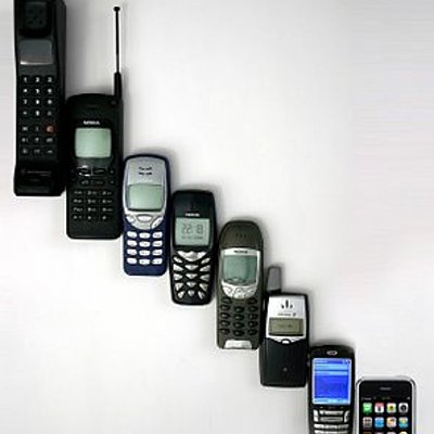 Timeline: Evolución del teléfono celular.