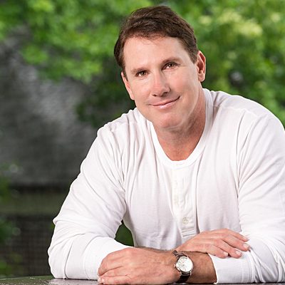 Timeline: Os livros mais triste do Nicholas Sparks