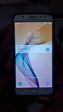 El primer celular de mi padre.