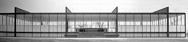 IIT Campus, Crown Hall, Mies van der Rohe