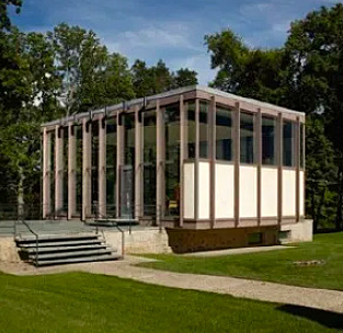Wiley House, Philip Johnson