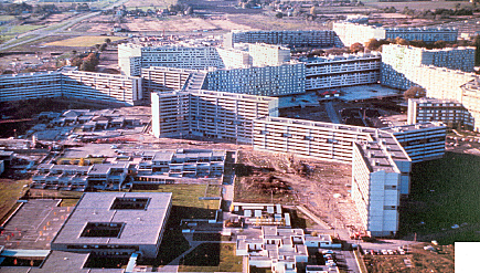 Toulouse-le-Mirail, Candilis, Josic et Woods