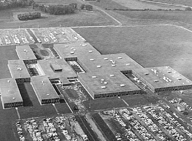 IBM Manufacturing and training facility, Eero Saarinen