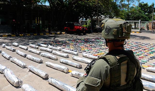 SIGUIENTES ACCIONES DE LOS ESTADOS UNIDOS