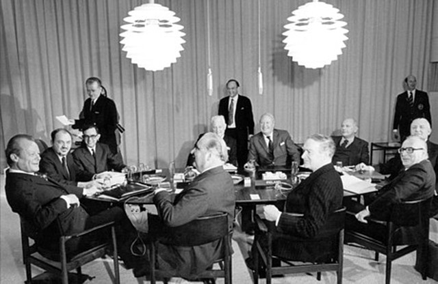 DINAMARCA, IRLANDA, REINO UNIDO