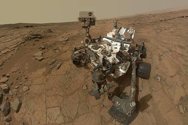 El robot curiosity de la NASA se registra en la APP de localización Foursquare