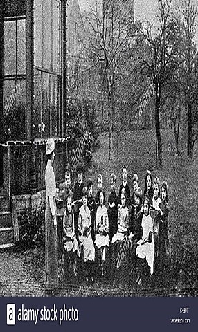 LA EDUCACIÓN A PARTIR DE LA NATURALEZA