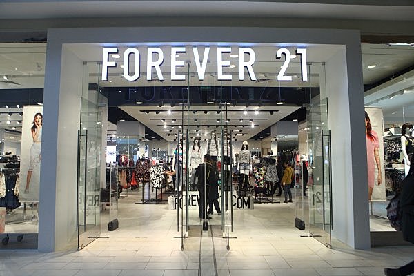 Forever 21 llega a Santiago Chile