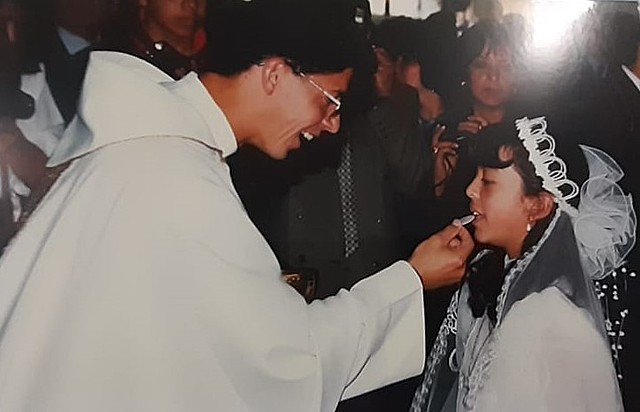 MI PRIMERA COMUNIÓN