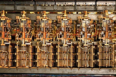 Los primeros conmutadores electro-mecanicos