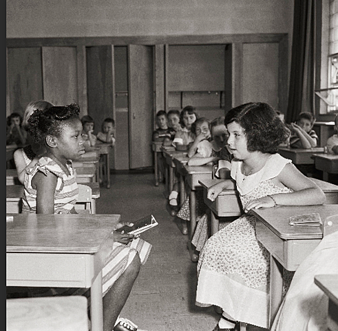 Jim Crow Era: Racial Divide between African Americans and Whites