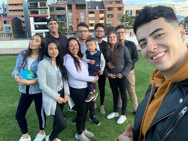 cuando salgo con mis amigos