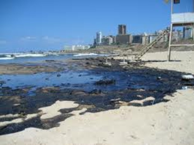 Jiyeh power station oil spill 30,00 tonnes