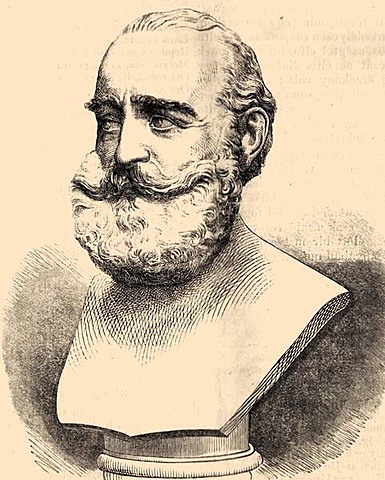 Házkutatást tart nála a bécsi rendőrség.