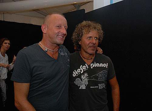 DIESEL В СОСТАВЕ В NEUF GROUP