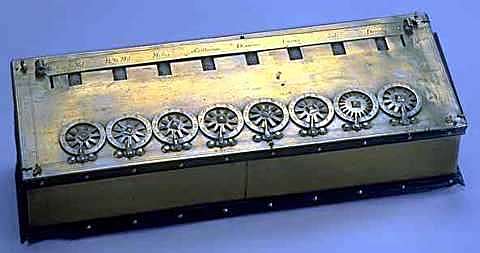 Primera maquina de calculo (Pascalina)