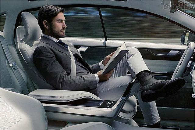 Coches Pilotados Automáticamente 2016