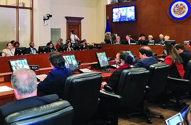 En la OEA Pary habla de golpe;13 países ven anomalías en comicios