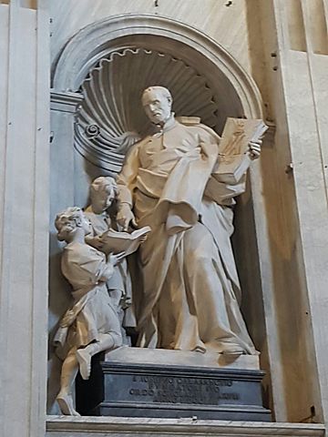 Estatua de San Jose de Calasanz