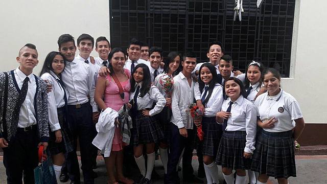 delivery from flags in the campus from school