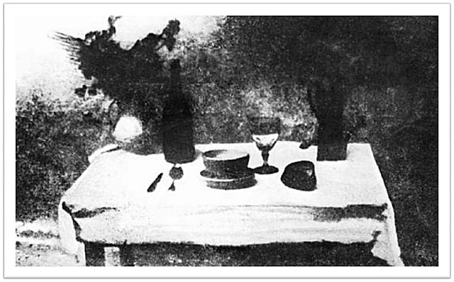 Joseph N. Niepce obtiene la primera fotografía permanente.