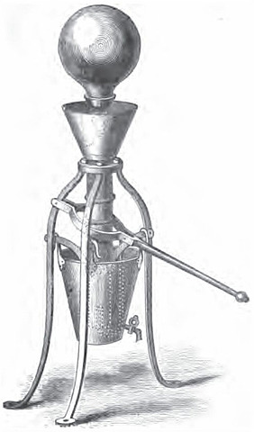 The first vacuum pump