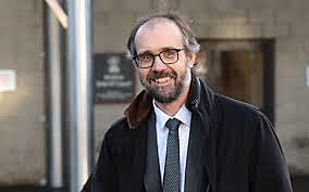 Second marriage, to Neil Murray