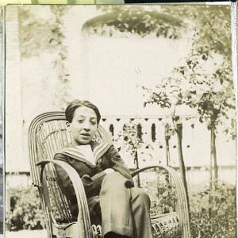 Quand il a eu 15 ans il a commencé à jouer au tennis