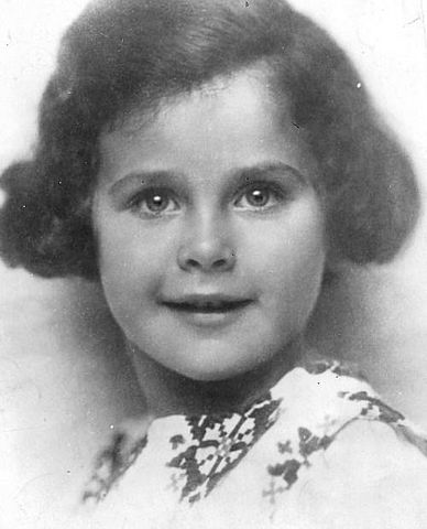 A sus 4 años, Hedy es inquieta y talentosa