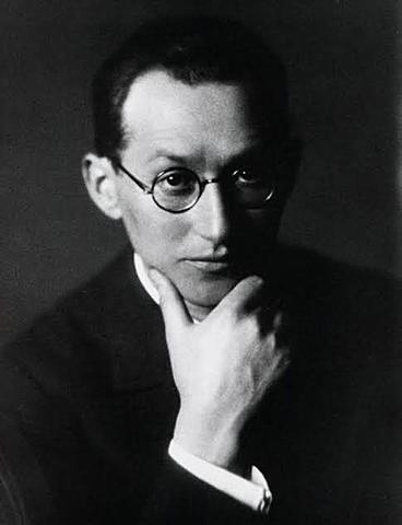 Kurt Lewin
